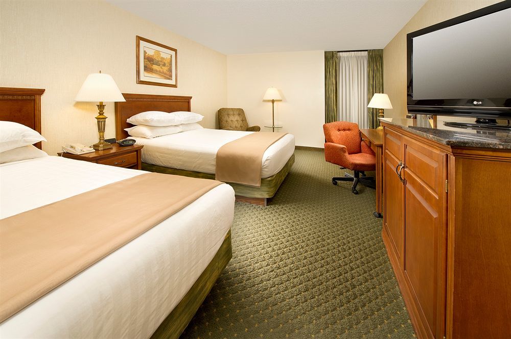 Drury & St. Louis-southwest Hotel Valley Park